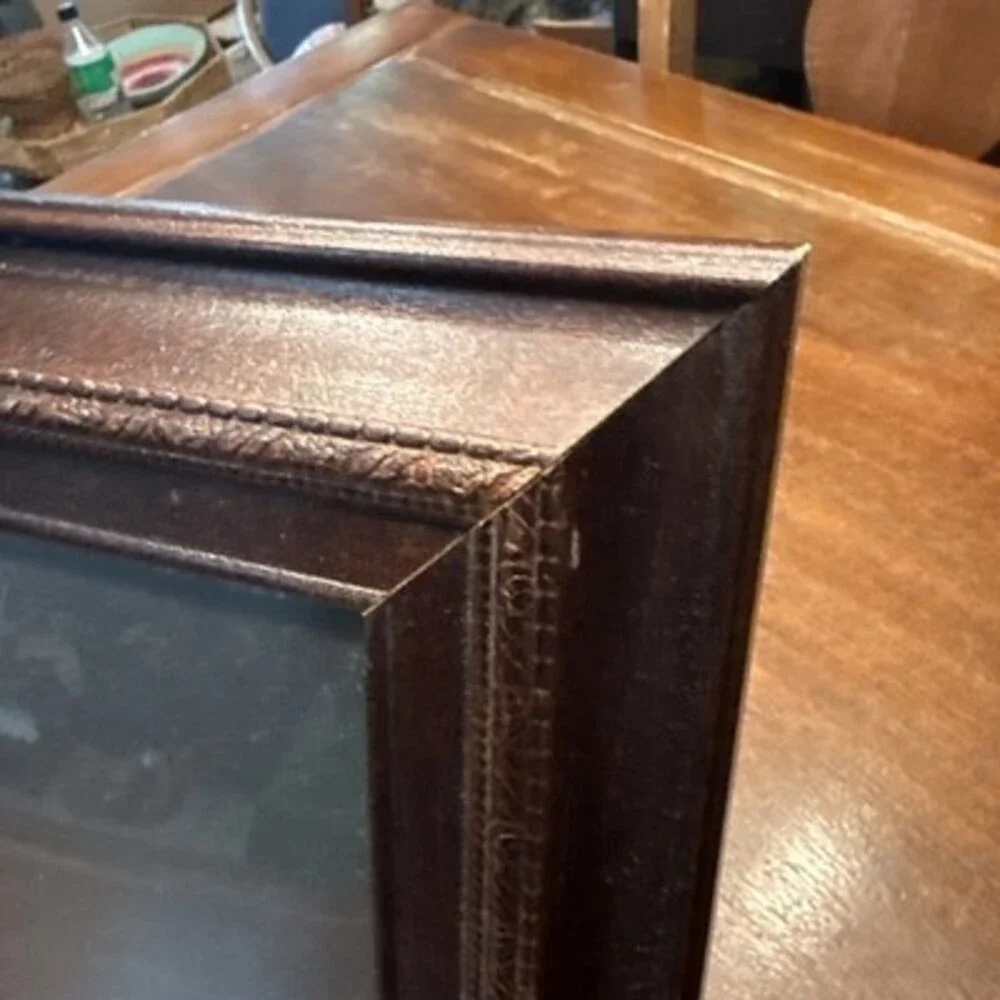 Vintage Olan Mills 5”x7” Solid Wood Picture Frames Set Of 2